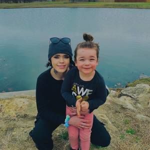 Meet your Posher, Claire